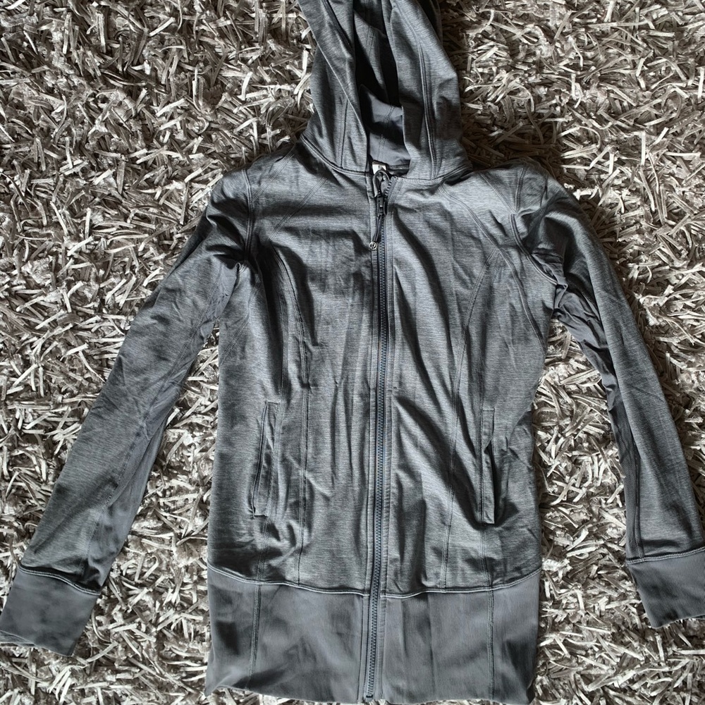 Lululemon grey jacket size 8!